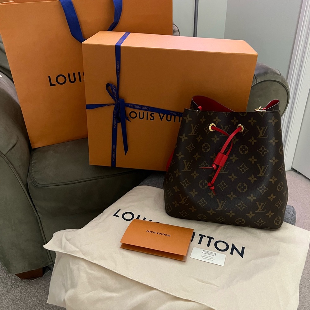 Louis Vuitton NèoNoè MM